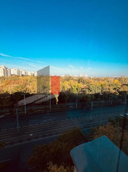Apartament cu 3 camere decomandat, mobilat în Colentina