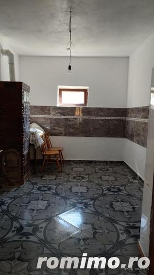Casă cu 2 camere cu Teren 1759 Mp în Fârdea