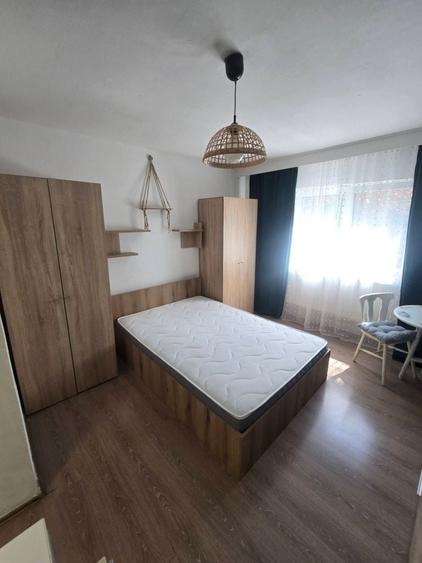 Garsoniera - zona Buziasului- 220 euro - 2
