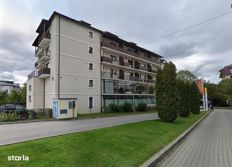 Spațiu comercial, de 400 mp, în Curtea de Argeș