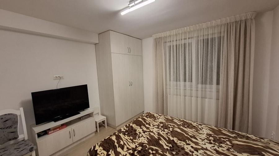 Casă cu 4 camere cu Teren 140 Mp în Central