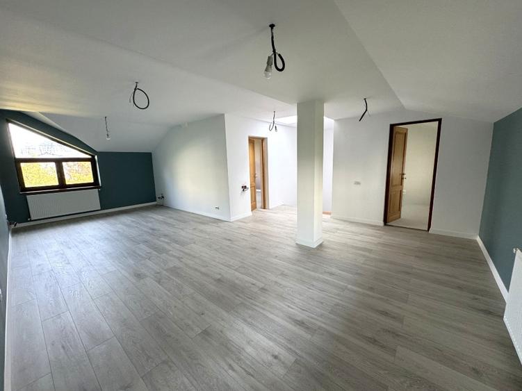 Duplex cu 5 camere cu Teren 140 Mp în Doamna Ghica