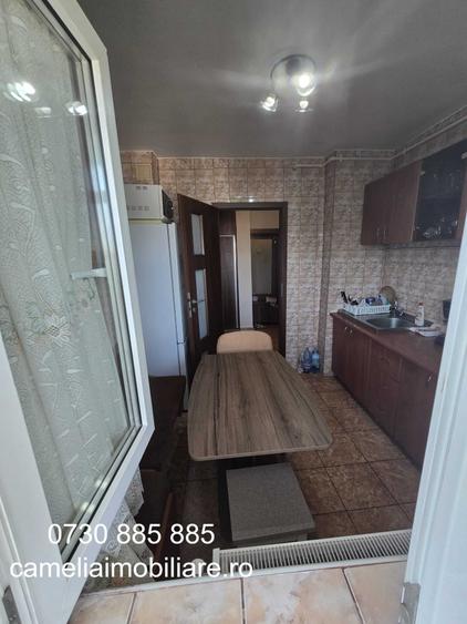 Apartament cu 2 camere decomandat în Apusului