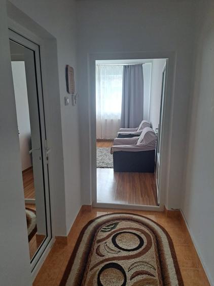 Garsonieră decomandată în Găzărie