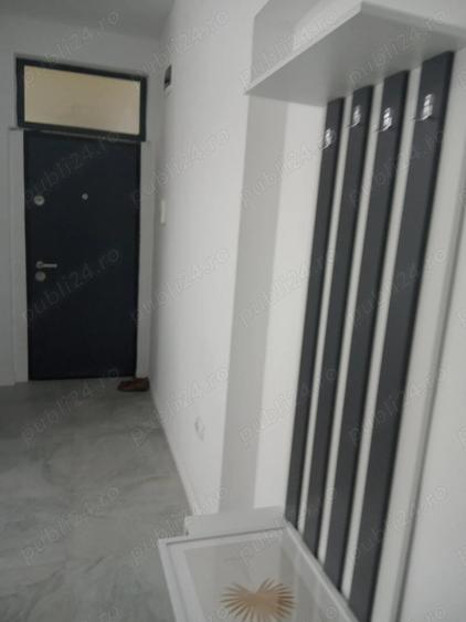 Garsonieră decomandată în Iris