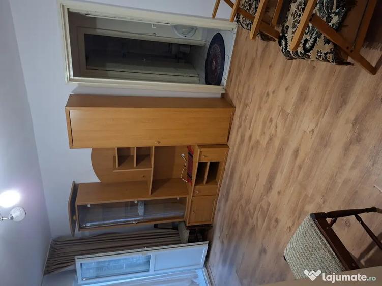 Apartament cu 2 camere semidecomandat în Orizont