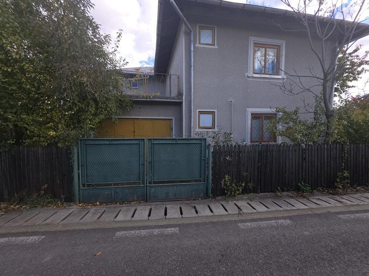 Duplex cu 3 camere cu Canalizare în Viforâta