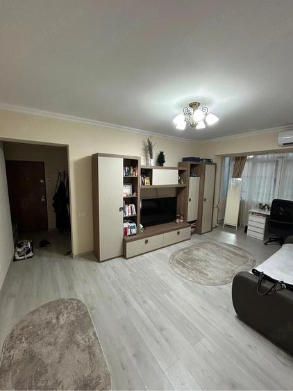 Apartament cu 2 camere semidecomandat în Kogălniceanu