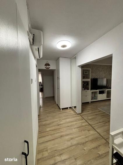 Apartament cu 5 camere decomandat în Central
