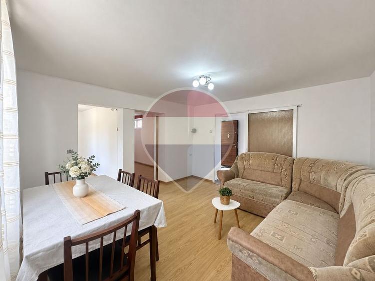 Apartament de închiriat-Strada Carierei-Bartolomeu - 1