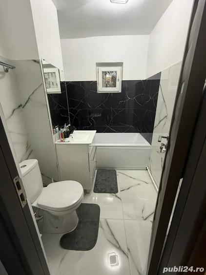 Apartament cu 4 camere decomandat în Ultracentral