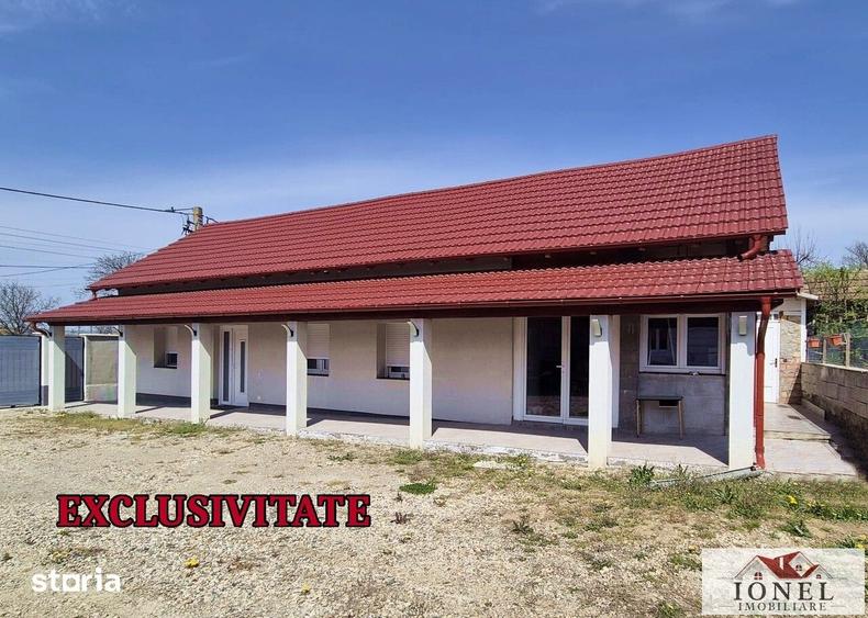 Casă cu 4 camere cu Canalizare în Central