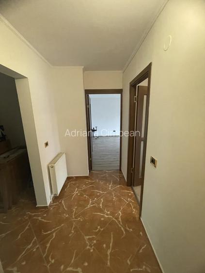 De inchiriat apartament spatiu comercial, 4 camere, zona centrala, Dej