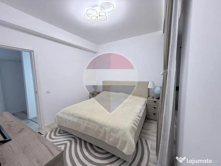 Casă cu 4 camere cu Teren 227 Mp în Ulmi