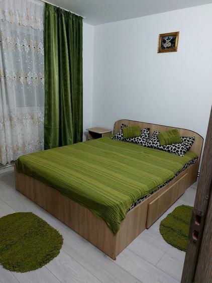 Apartament cu 2 camere semidecomandat în Micro 14