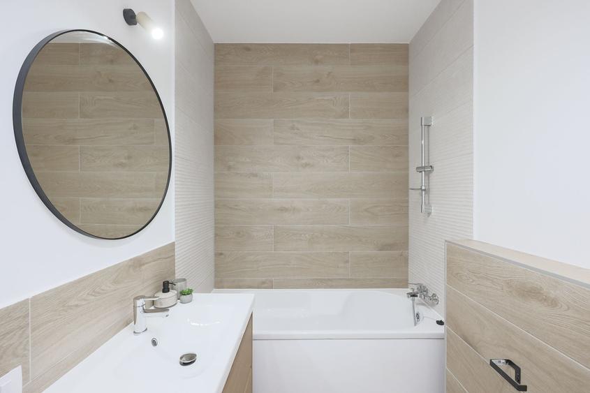 Apartament cu 2 camere decomandat, mobilat în UTA