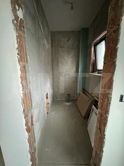 Casă individuală cu 4 camere cu Teren 300 Mp în Central