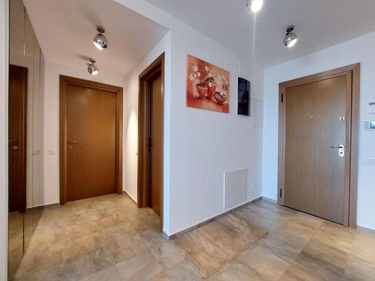 Apartament cu 2 camere decomandat, mobilat în Drumul Poienii