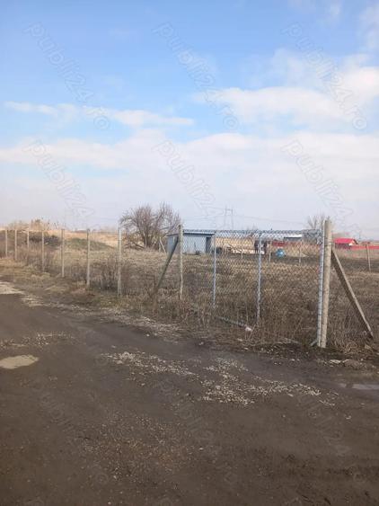 Teren de 650 mp, în Stupini
