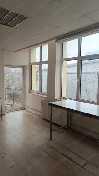 Spațiu comercial, de 34 mp, în Central