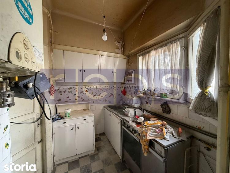 Apartament cu 5 camere în Victoriei