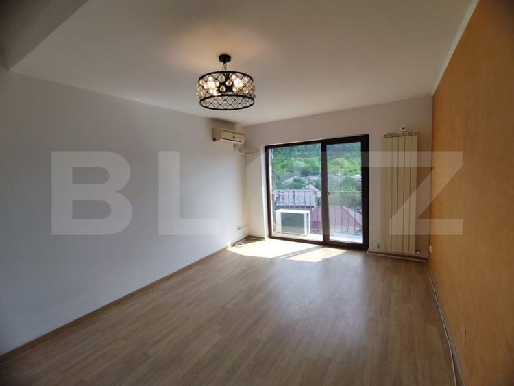 Apartament cu 2 camere decomandat, mobilat în Frumoasa
