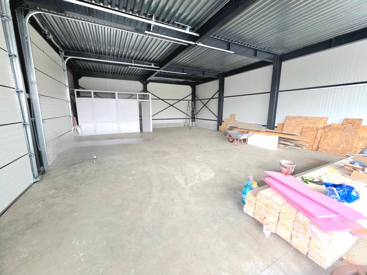 Spațiu comercial, de 300 mp, în Chercea