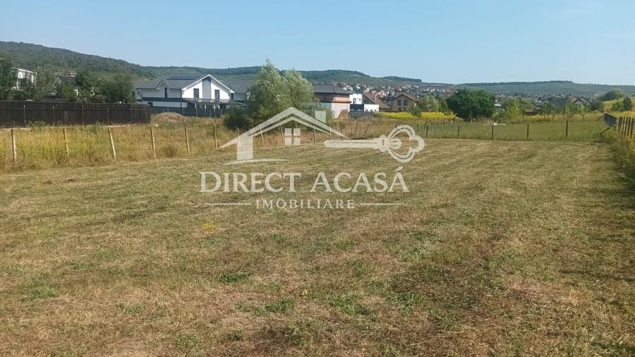 Teren Construcții intravilan de 653 mp, în Livezeni