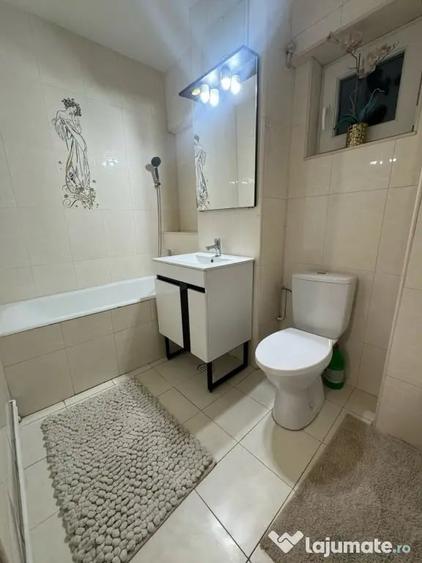 Apartament cu 2 camere decomandat în Ultracentral