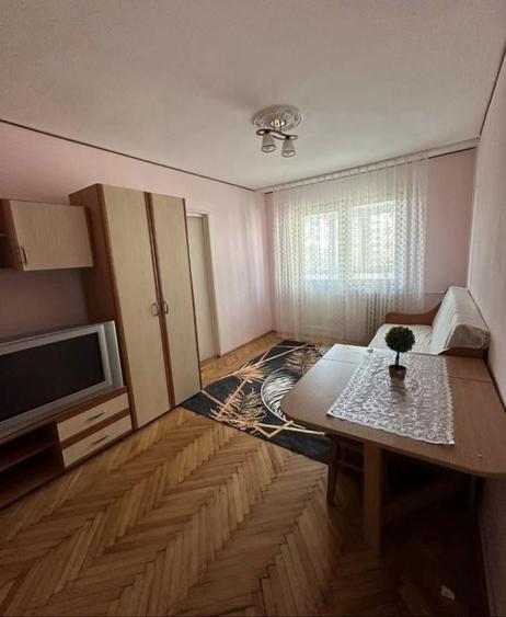 Apartament cu 2 camere decomandat în Ostroveni