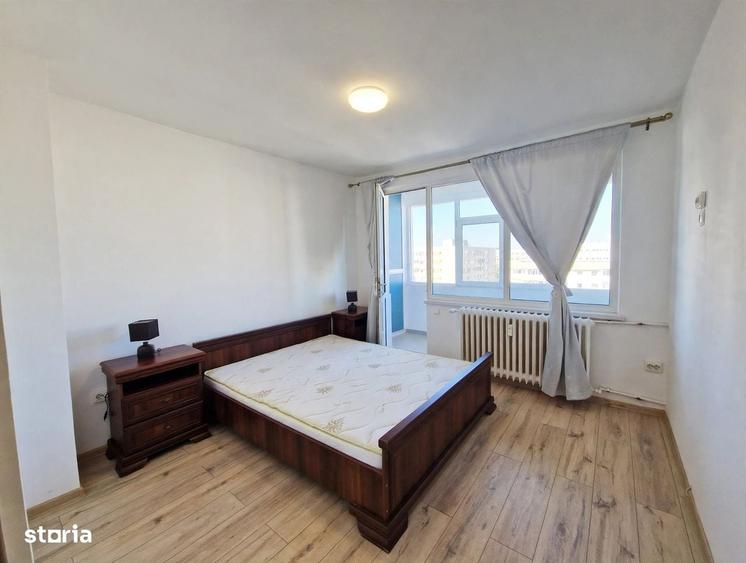 Apartament cu 3 camere semidecomandat, mobilat în Obor