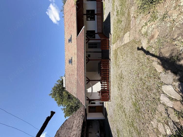 Casă cu 3 camere cu Teren 1500 Mp în Livezeni