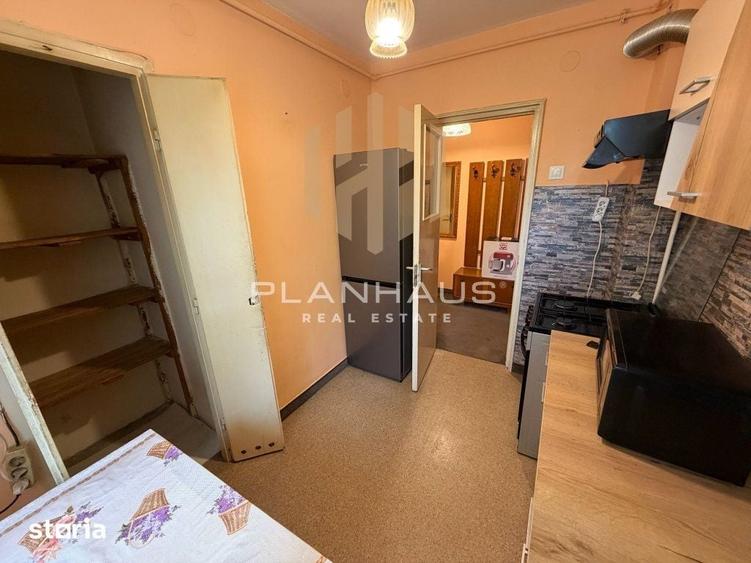 Apartament cu 4 camere în Săsar