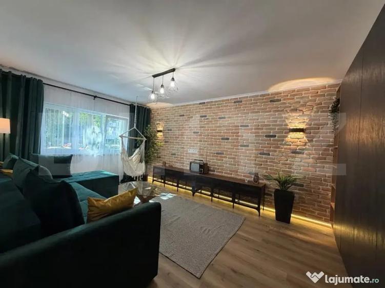 Apartament cu 3 camere decomandat în Câmpului