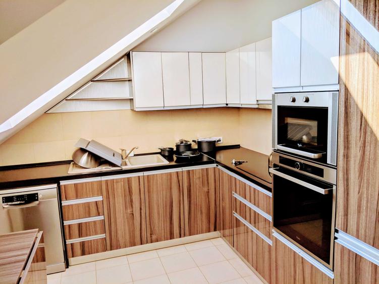 Apartament cu 2 camere decomandat în Sânpetru