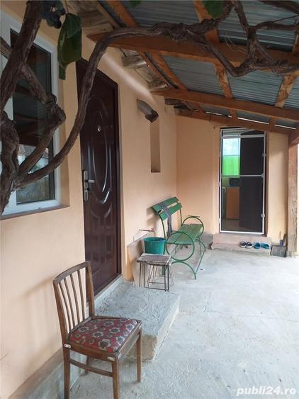 Casă cu 3 camere cu Teren 10000 Mp în Gherteniș