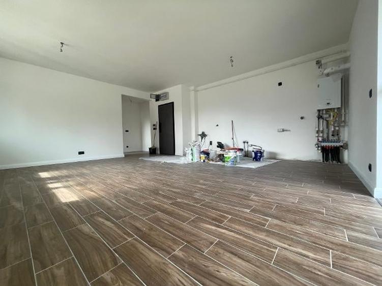 Apartament cu 2 camere semidecomandat în Furnica