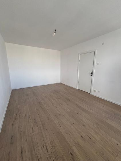 Apartament cu 2 camere decomandat în 1 Decembrie 1918