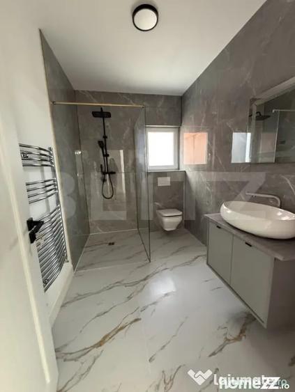 Casă cu 4 camere cu Teren 390 Mp în Botiz