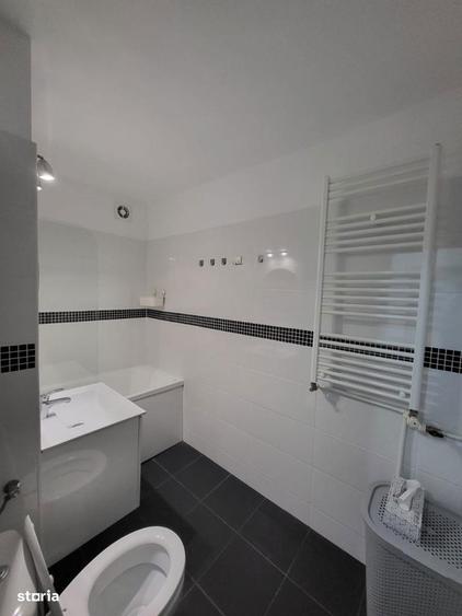 Garsonieră decomandată în Decebal