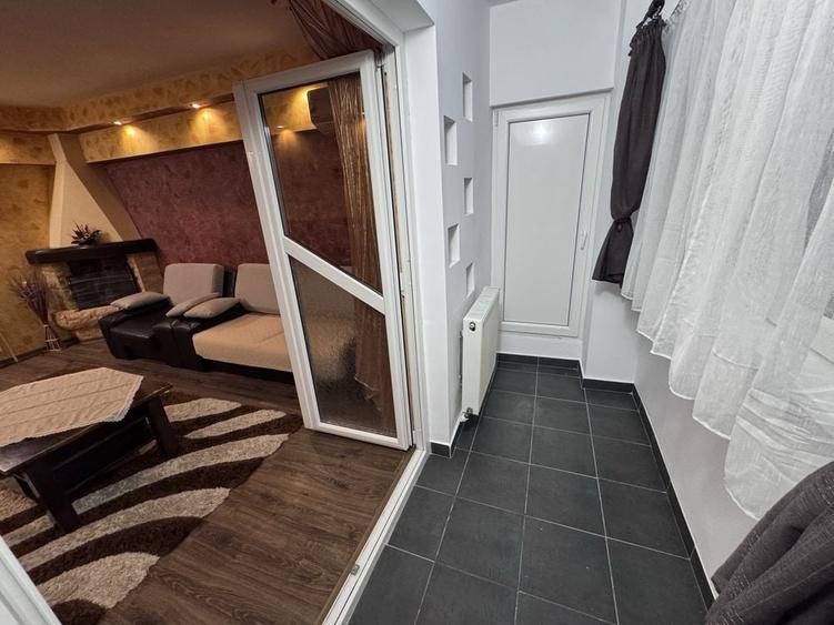 Apartament cu 4 camere decomandat în Ultracentral
