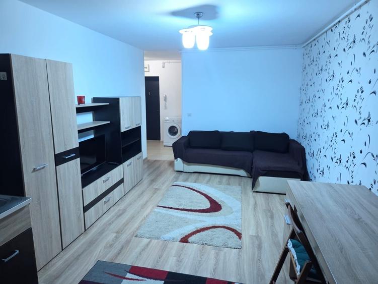 Apartament cu 2 camere decomandat în Cățelu