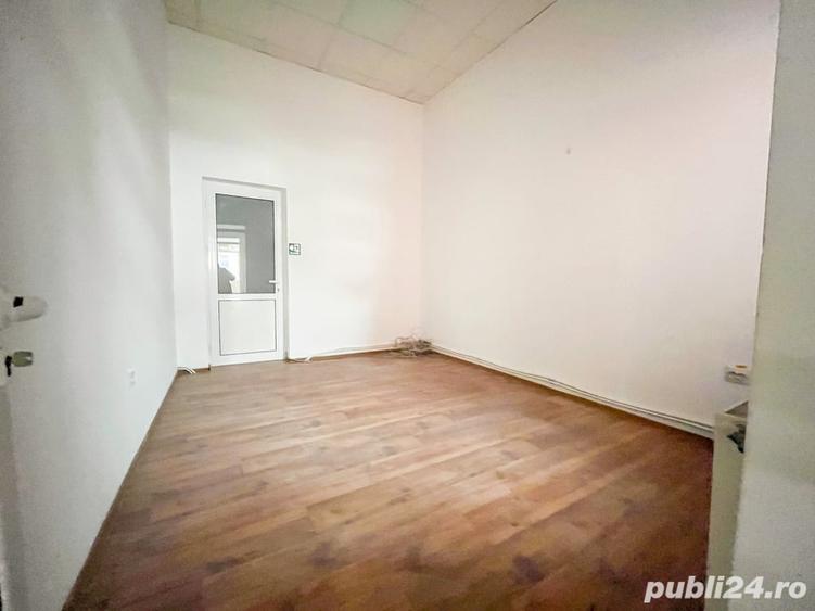 Casă cu 4 camere cu Teren 500 Mp în Central