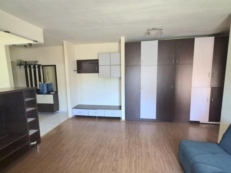 Apartament cu 2 camere semidecomandat în Braytim