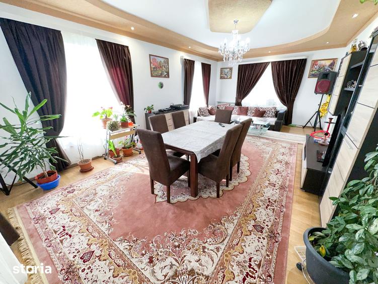 Casă cu 4 camere cu Teren 1226 Mp în Cucerdea