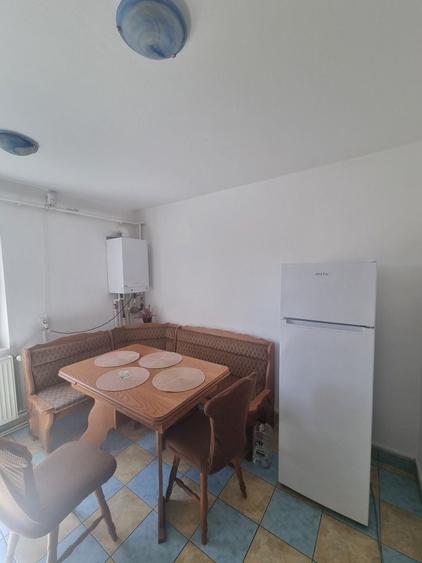 Inchiriez apartament - 5
