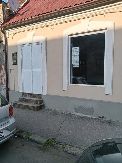 Spațiu comercial, de 75 mp, în Traian