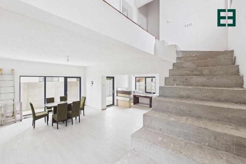 Casă individuală cu 4 camere cu Teren 300 Mp în Tisa Nouă