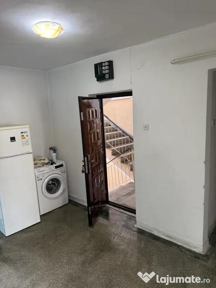 Apartament cu 3 camere decomandat în Ultracentral