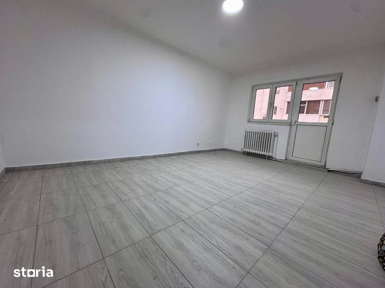 Casă cu 3 camere cu Teren 388 Mp în Hemeiuș